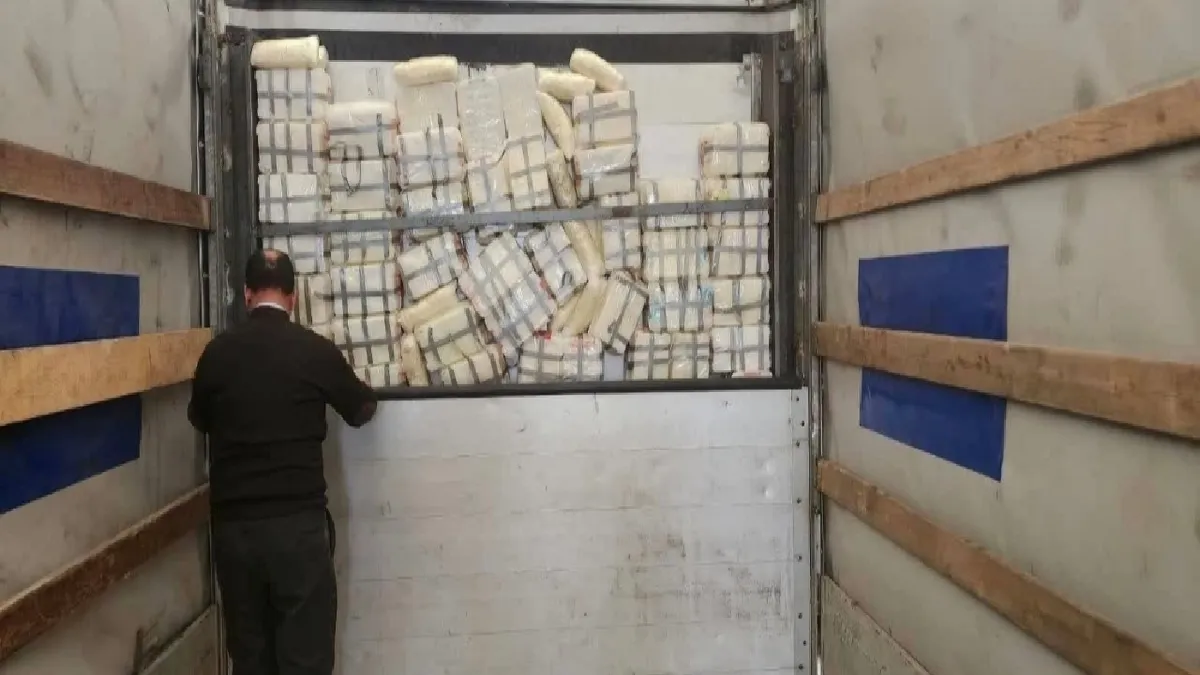 کشف محموله بزرگ مواد مخدر توسط مأموران گمرک