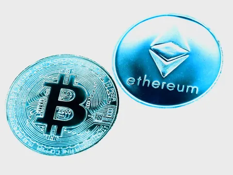 قیمت بیت‌کوین و اتریوم امروز چهارشنبه ۲۰ اسفند ۱۴۰۴