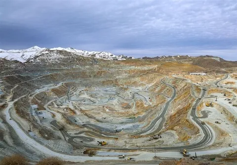 محاسبه حقوق دولتی معادن در سال‌های ۱۴۰۳ و ۱۴۰۴ بر اساس استخراج واقعی