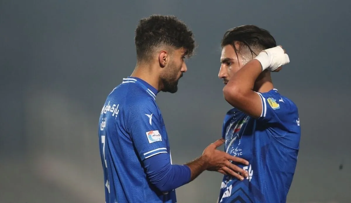 مجوز حرفه ای استقلال به خطر افتاد