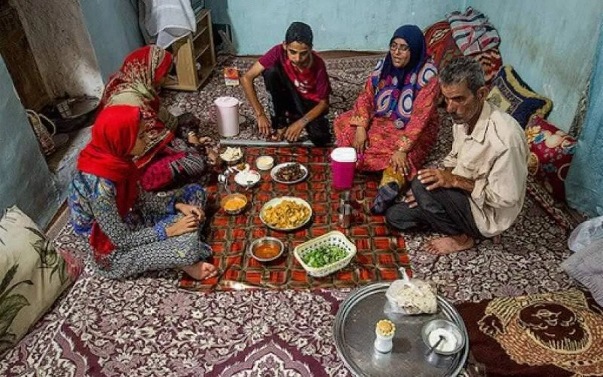 ریزش ارز، نمایشی گذرا از مشکلات عمیق؛ رفع ناپایداری‌ داخلی اقتصاد اولویت باشد