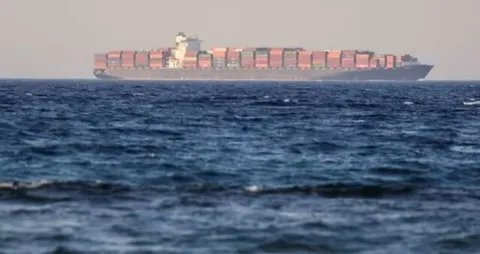 قطع کابل‌های اینترنتی دریای سرخ؛ پای یک کشتی در میان است