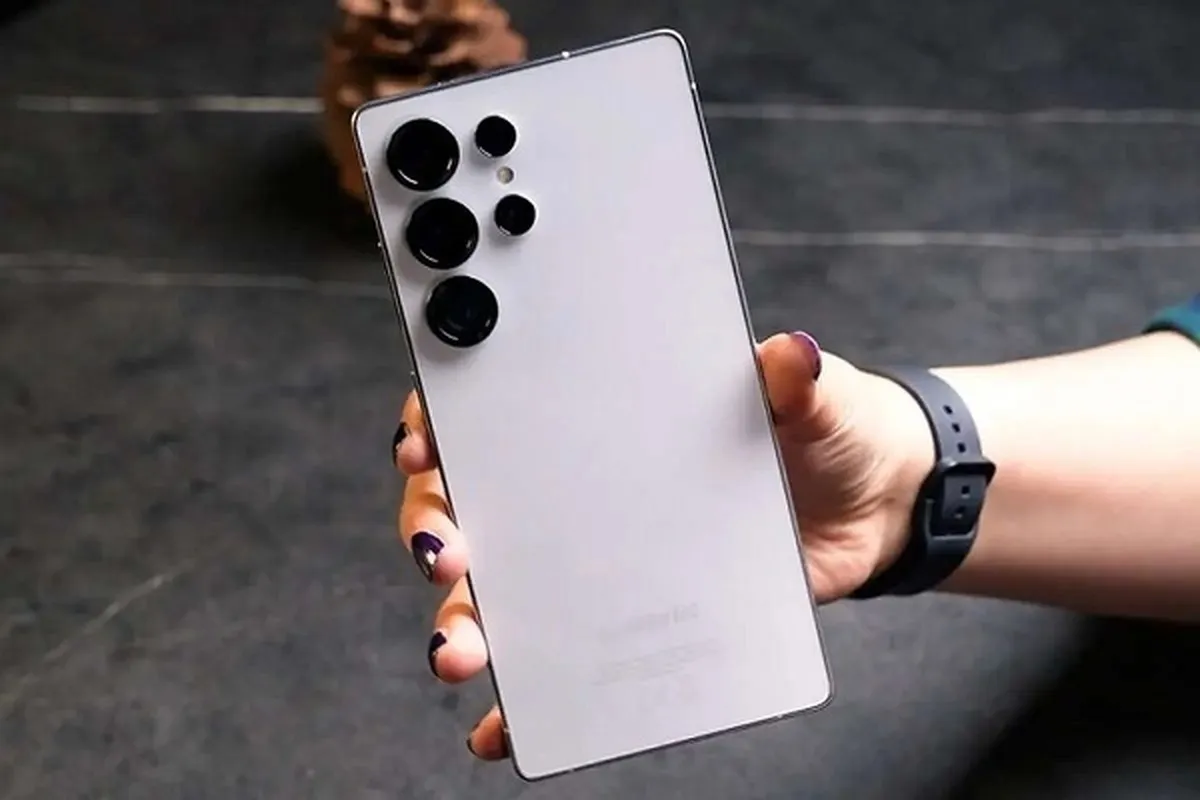 قیمت روز گوشی ۱۴ دی ۱۴۰۴