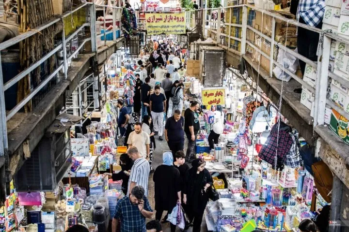 بازار لوازم تحریر در آستانه سال تحصیلی جدید