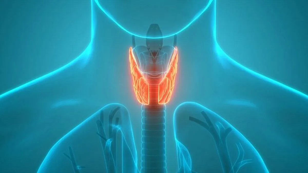 علائم کم‌کاری یا پرکاری تیروئید چیست؟