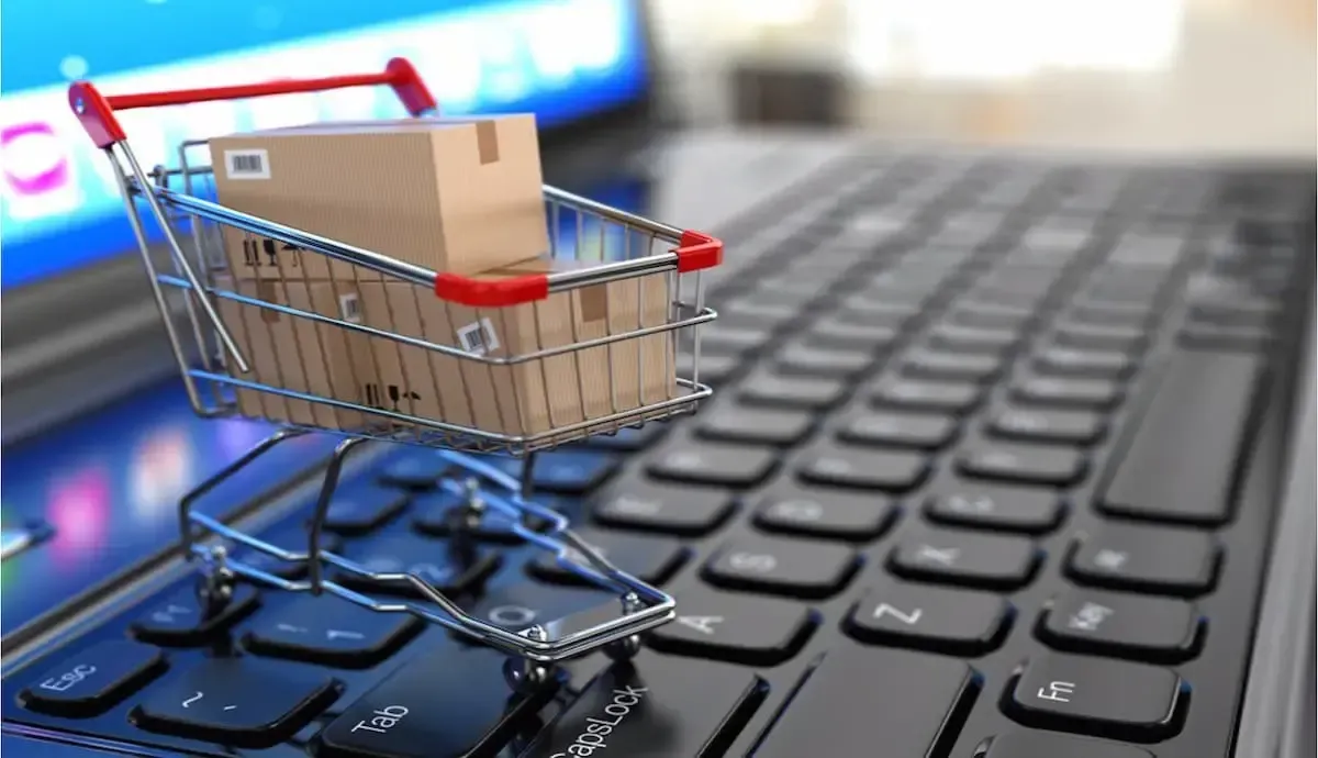 ۲۰۰ مجوز تاکسی اینترنتی دادیم؛ نیمی از سایت‌هایی که اینماد دارند مجوز ندارند