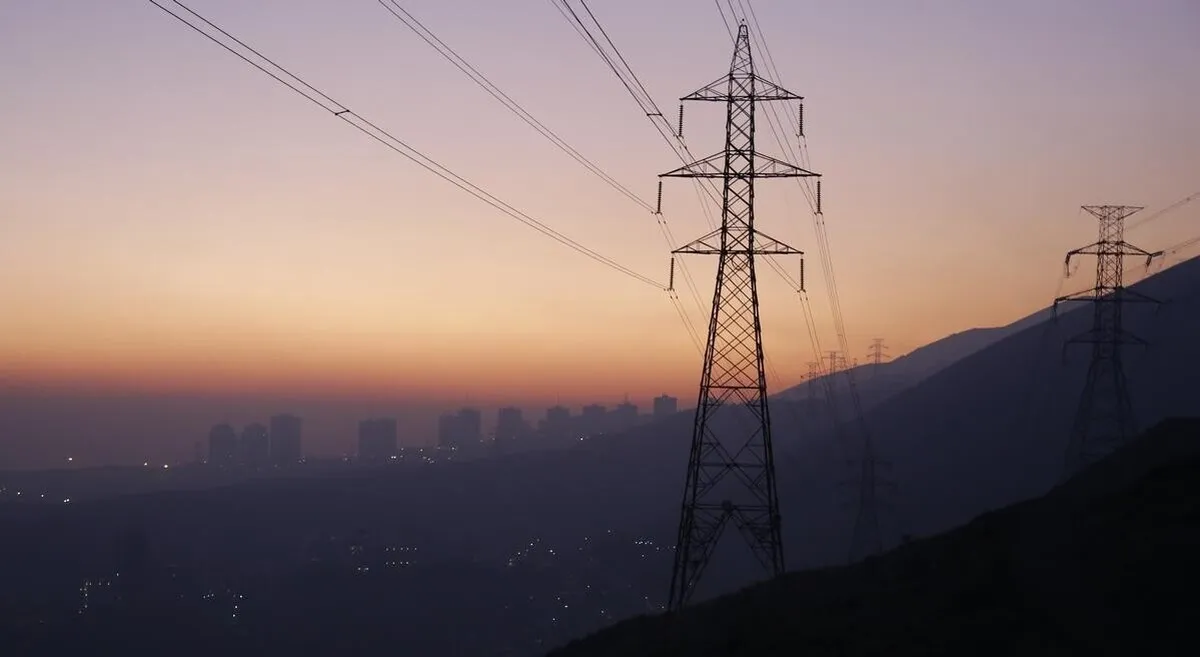 تضاد قطعی برق با شعار سرمایه‌گذاری برای تولید