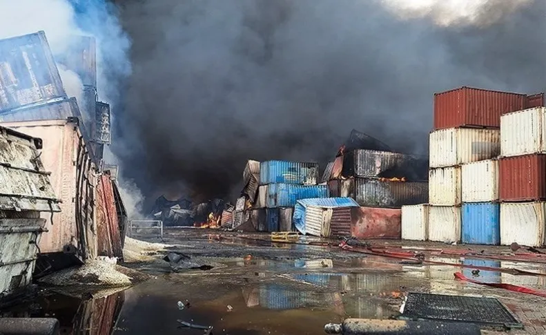 دستور فوری بانک مرکزی برای رفع مشکل ارزی کالاهای سوخته بندر رجایی