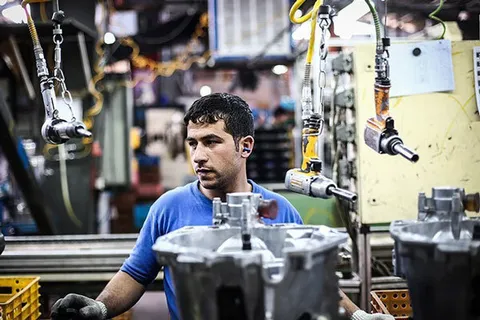 تعیین تکلیف قراردادهای کار در شرایط جنگ/ نحوه محاسبه دستمزد کارگران مشمول طبقه‌بندی