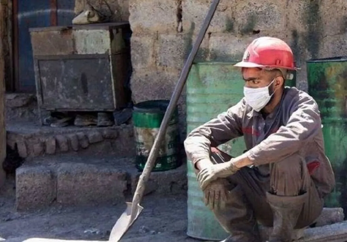 کارگران در تنگنای معیشتی؛ وقتی دارو با نان رقابت می‌کند