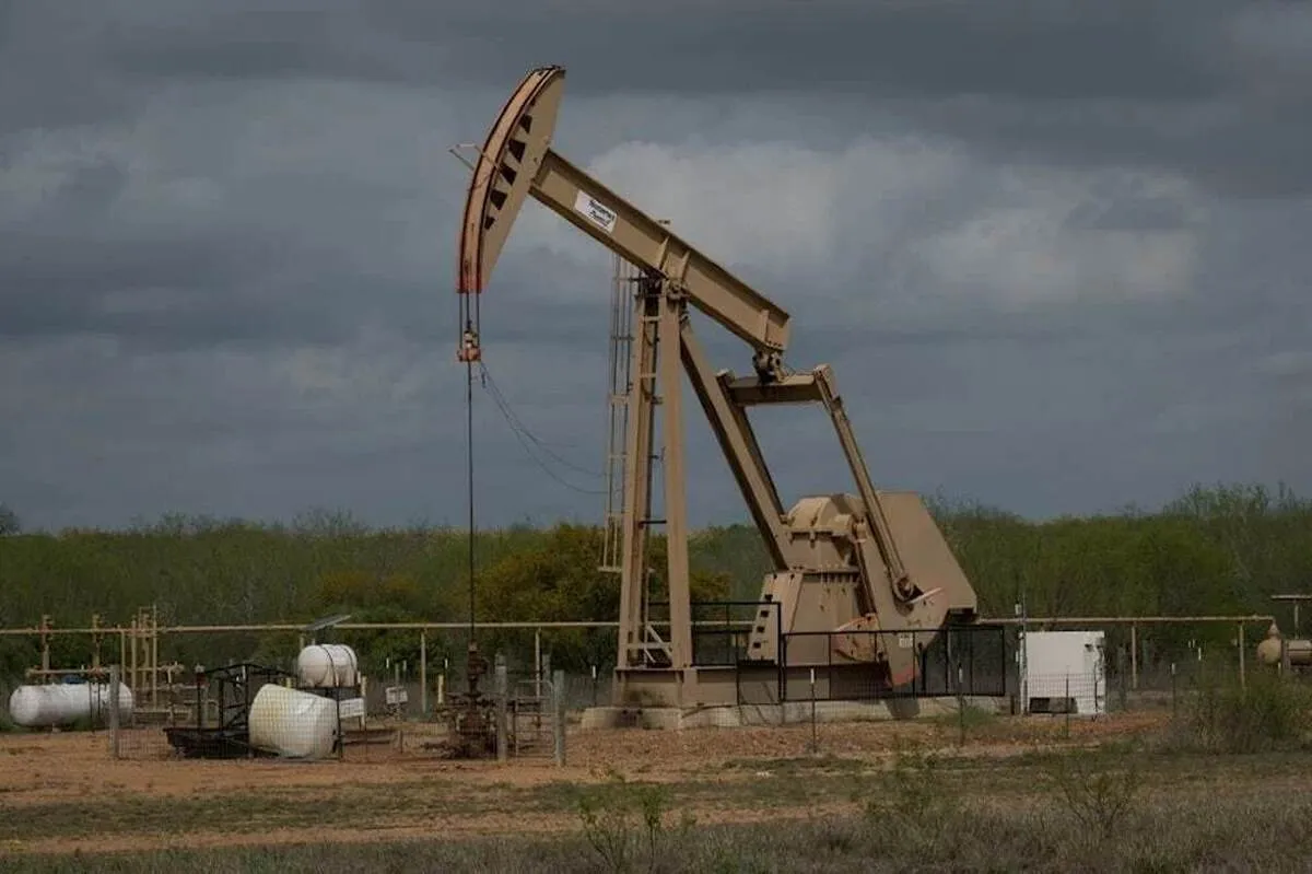 مقاومت صنعت نفت در برابر فشار ترامپ برای افزایش تولید