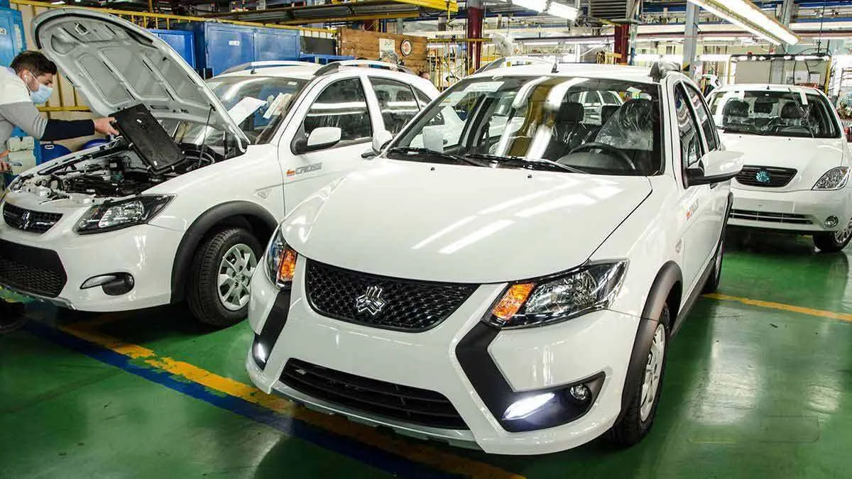 قیمت روز خودرو‌های سایپا و ایران خودرو سه شنبه ۶ خرداد ۱۴۰۴