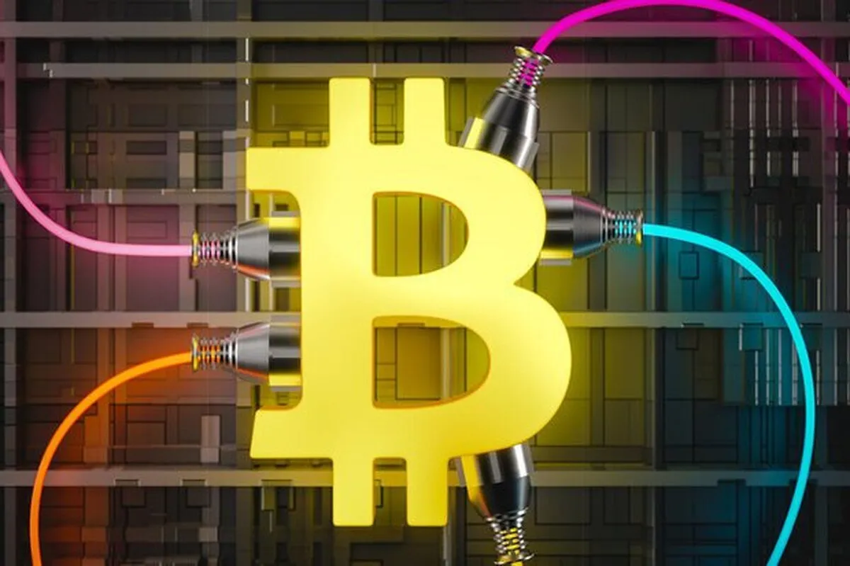 ریزش ۰.۹ درصدی بازار رمزارزها؛ بیت‌کوین در مرز ۱۱۳ هزار دلار