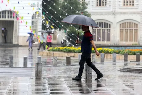 سامانه بارشی دوشنبه وارد ایران می‌شود