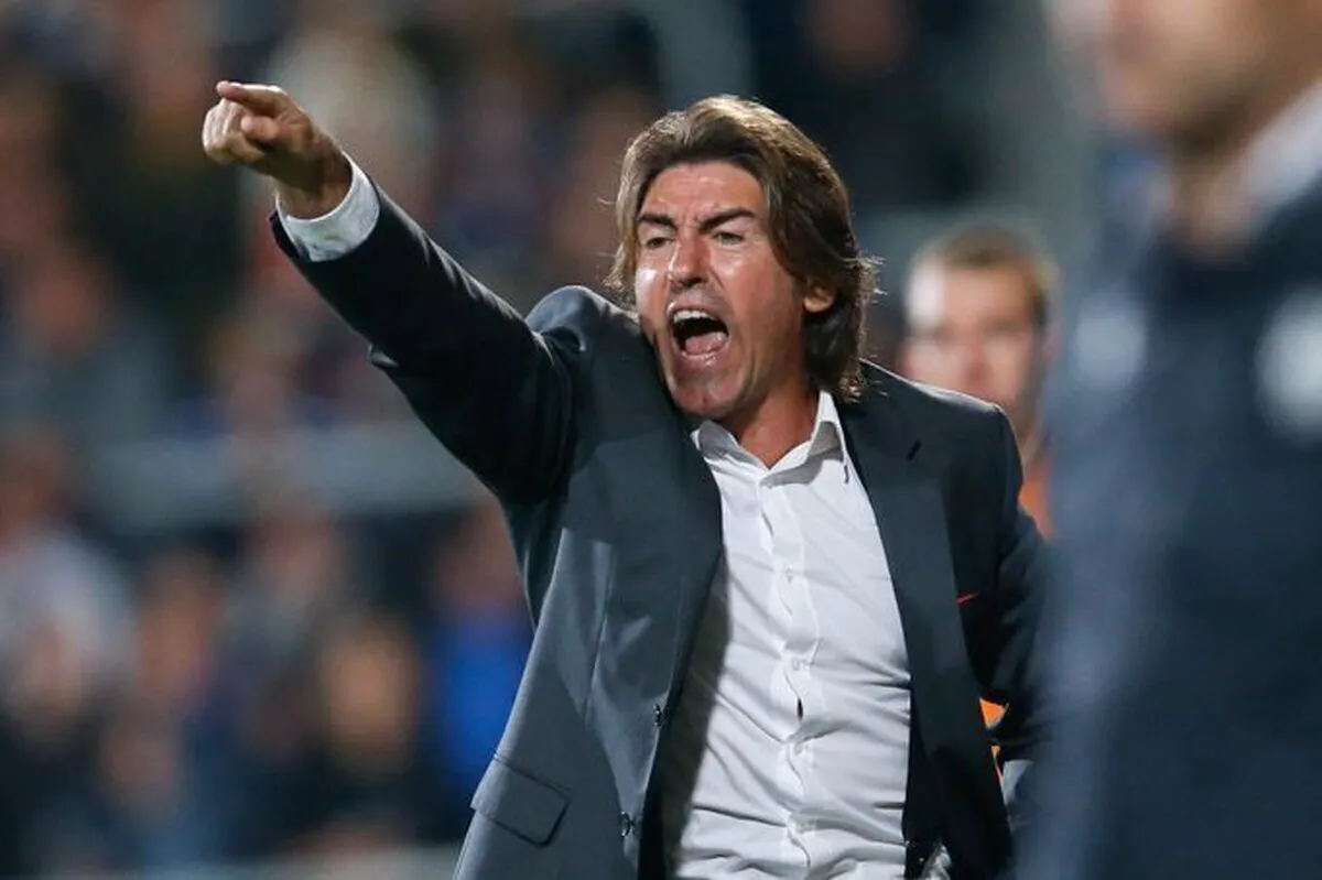 استقلال با مربی جدید توافق کرد