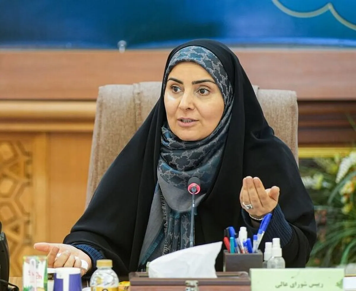 وزیر راه: انتقال کالاهای اساسی در بندرها ۱۴ درصد افزایش یافته است