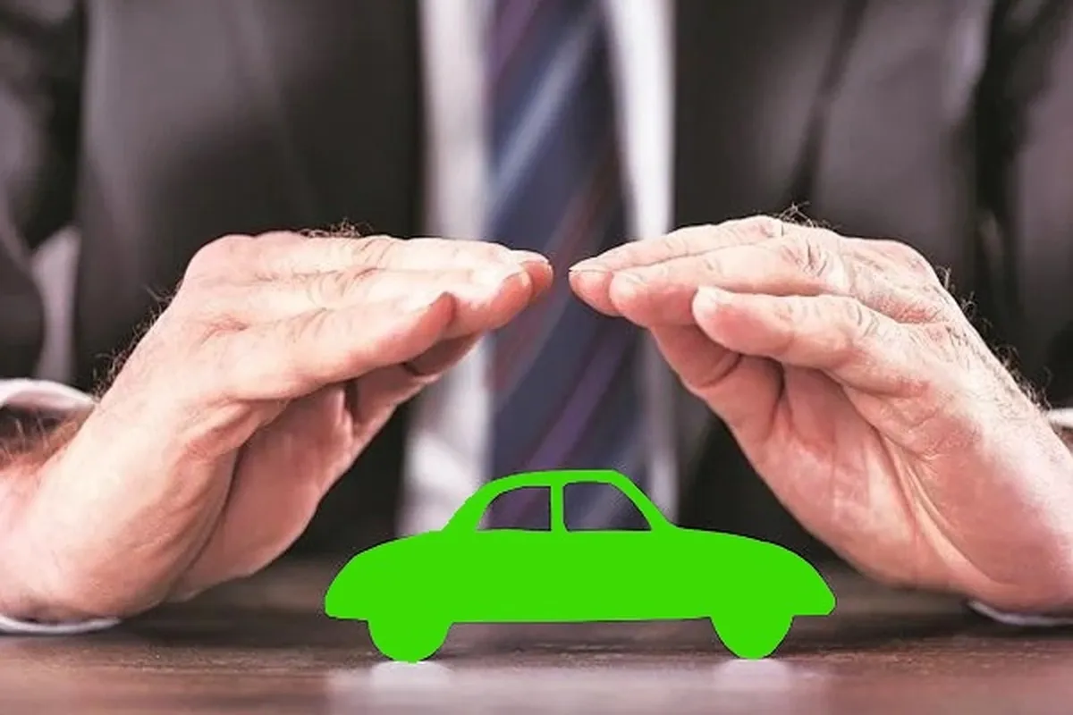 رفع تعلیق کارت سبز به کجا رسید؟