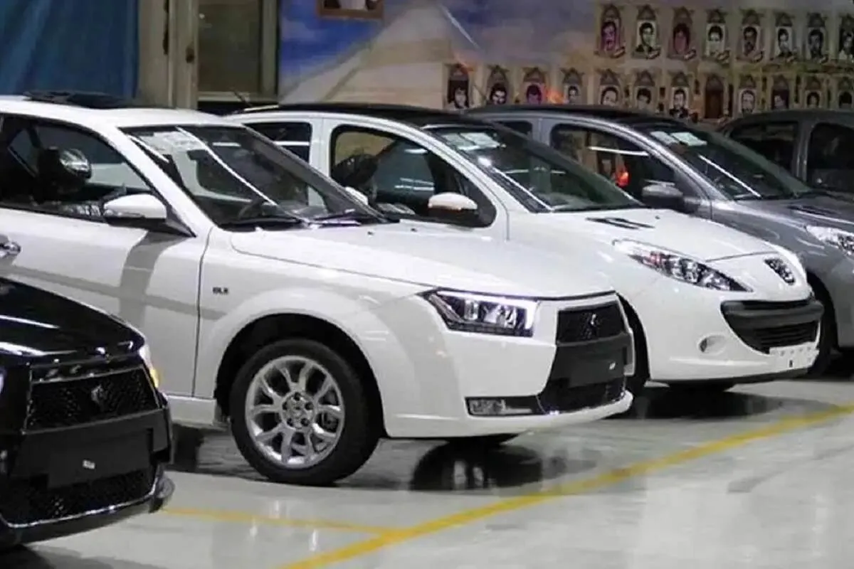 قیمت محصولات ایران‌خودرو امروز جمعه ۱ اسفند ۱۴۰۴