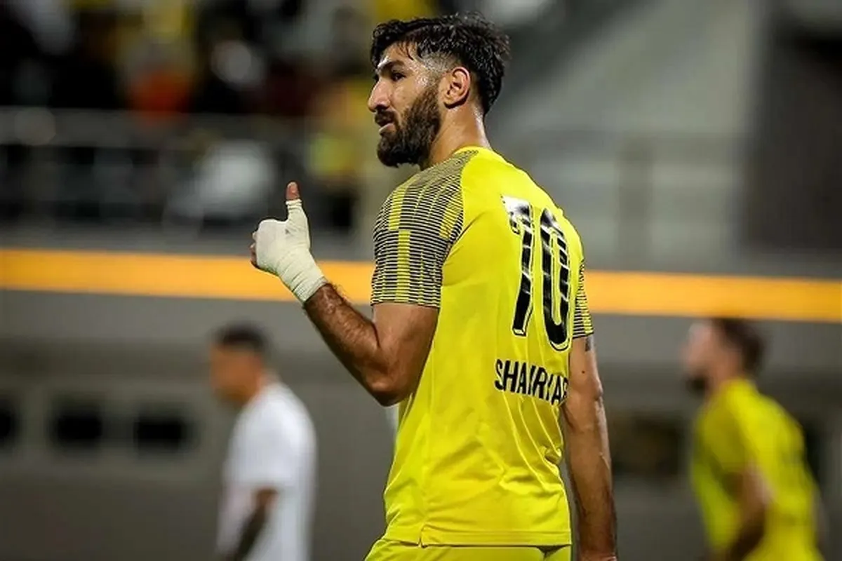 جنگ استقلال، پرسپولیس و تراکتور برای یک بازیکن!