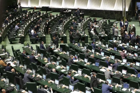 اخذ عوارض از گردشگران خارجی در سال آینده