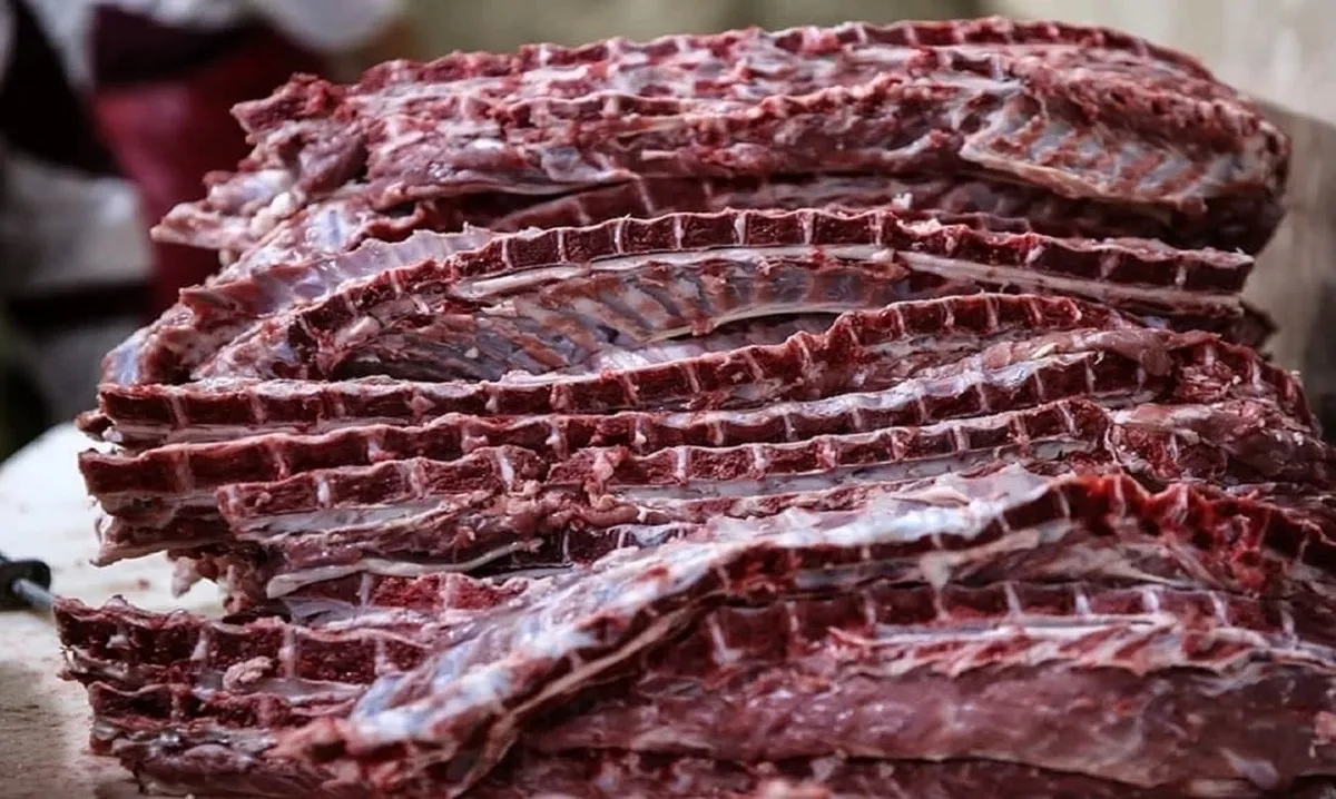 واردات حدود ۳۰ هزارتن گوشت قرمز از ابتدای سال