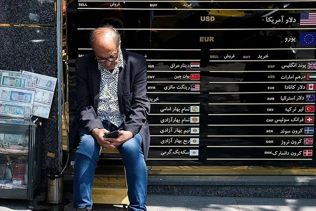 دو پیش‌بینی جدید از قیمت دلار