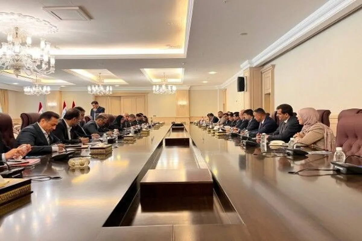 صادق: عراق با تحویل اراضی مین‌روبی شده به ساخت راه‌آهن شلمچه- بصره سرعت دهد