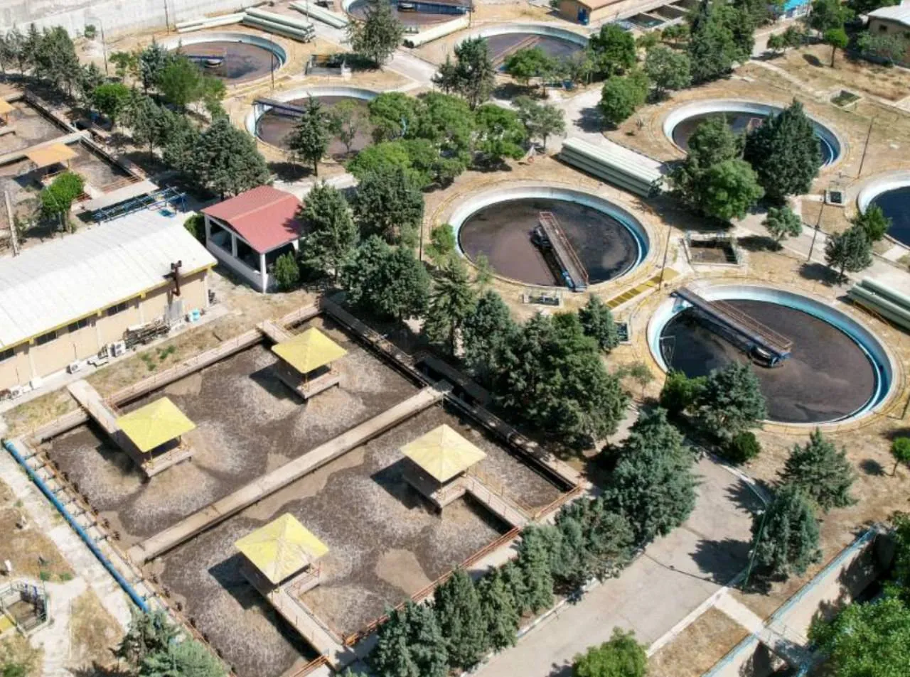 تاکید بر تداوم خدمات‌رسانی بی‌وقفه آب و فاضلاب تهران