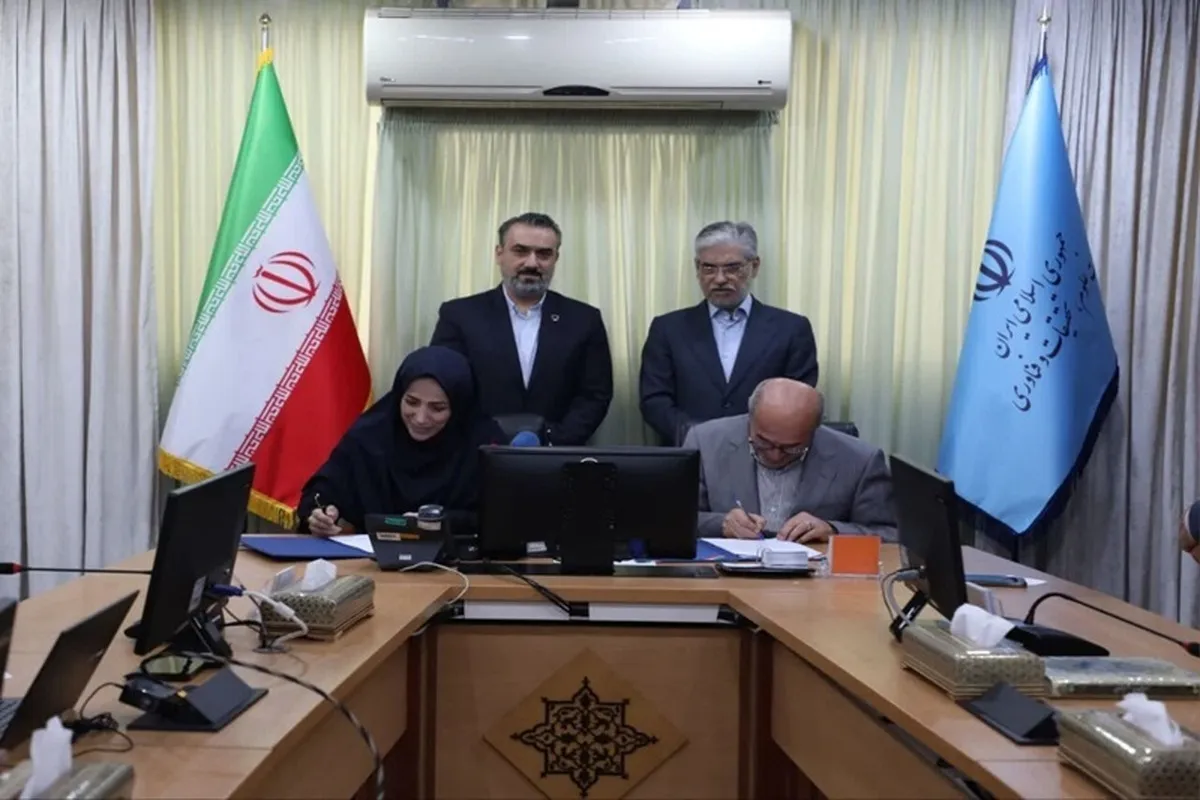 تلفن همراه و لپ‌تاپ دانشجویان بیمه می‌شود