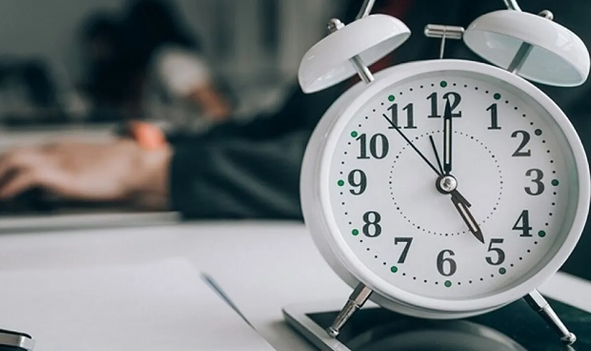 بررسی فوریت لایحه تغییر ساعت رسمی کشور در دستور کار مجلس قرار گرفت