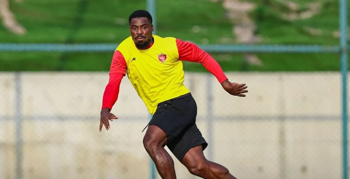 بمب پرسپولیس وارد زمین شد