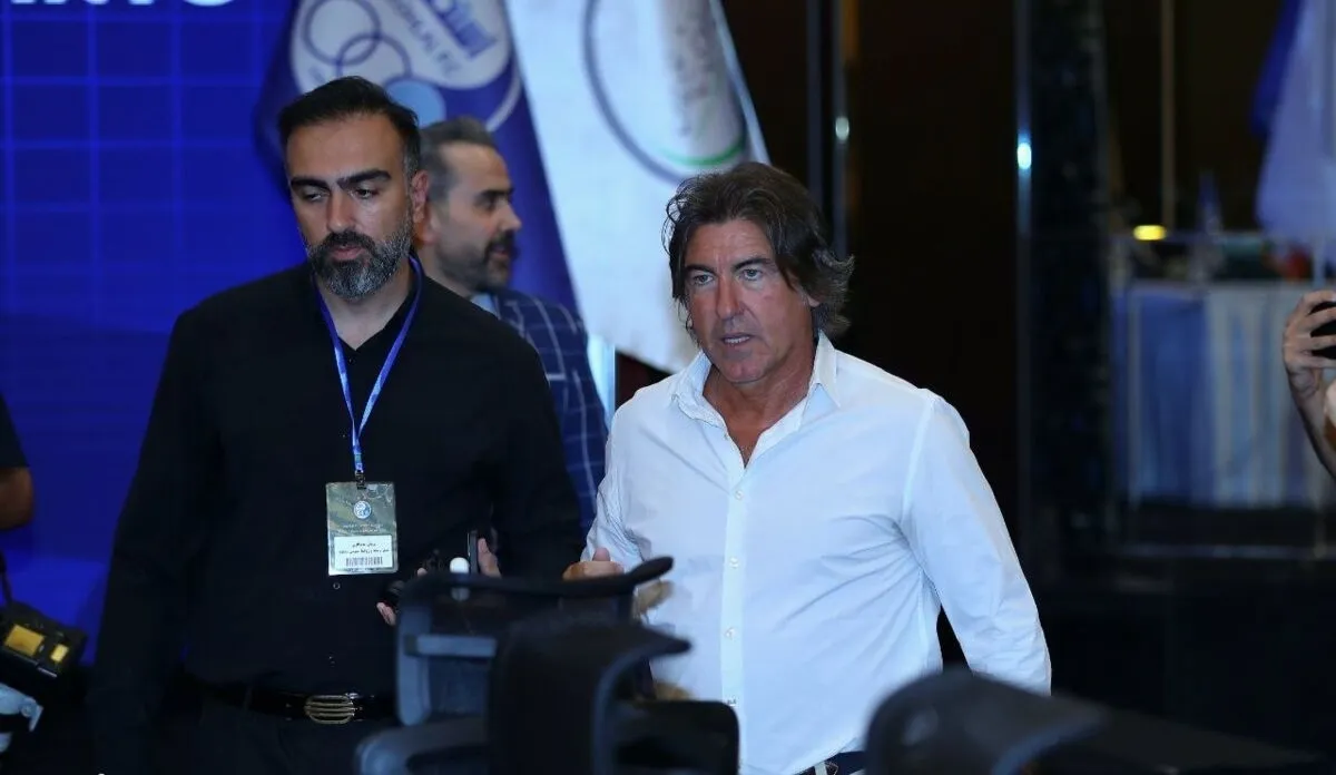 هم‌دردی سرمربی استقلال با بیرانوند!