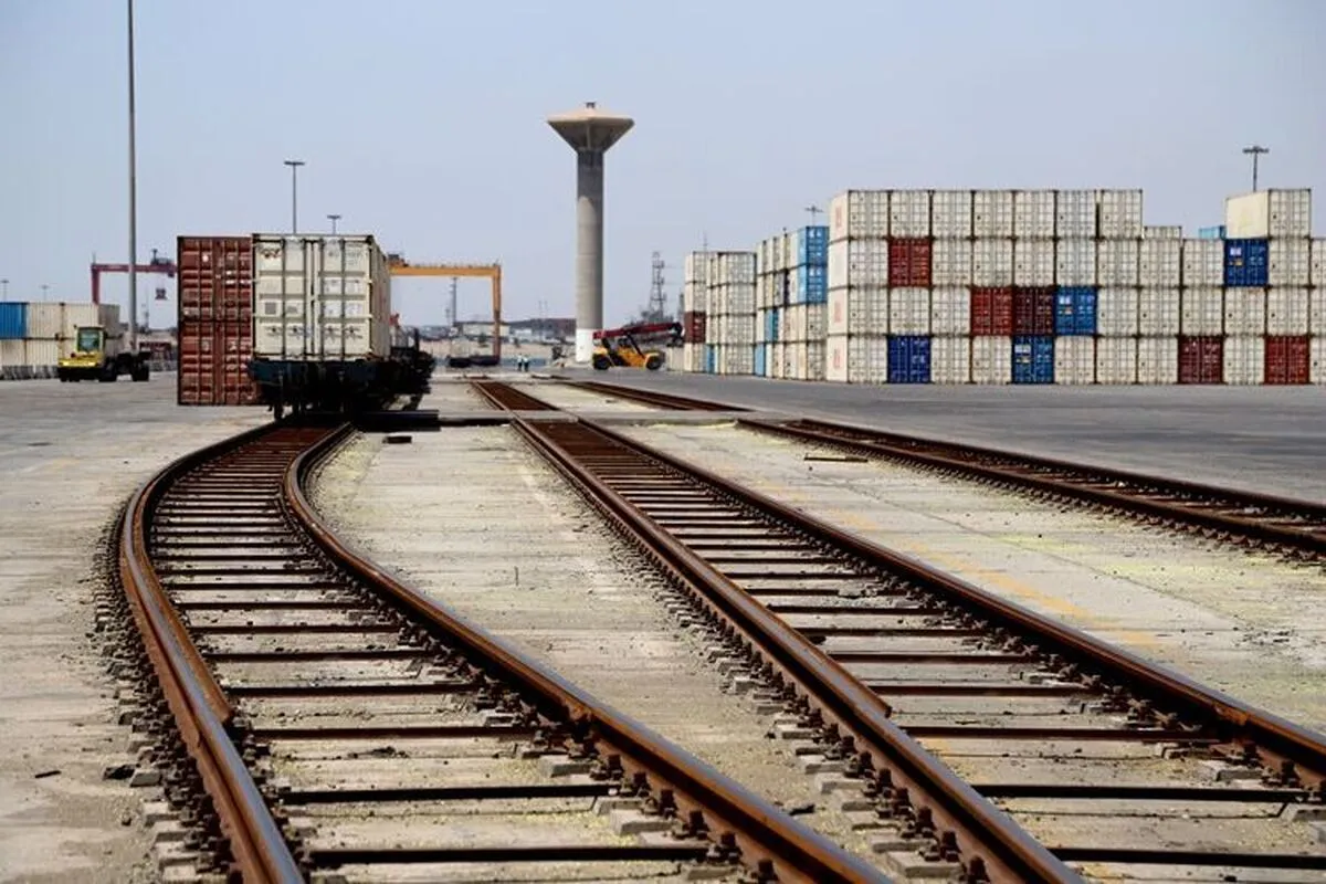 لزوم ادامه همکاری ایران و جمهوری آذربایجان برای تکمیل خط ریلی آستارا- آستارا