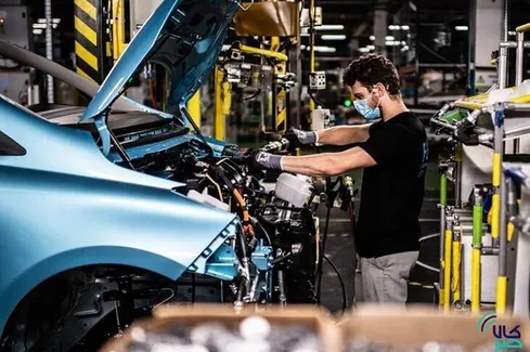 تغییر سیاست خودرویی در هر دولت/ وارداتی‌ها چالش تامین قطعه دارند