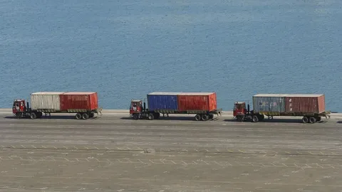 گمرک: جریمه تاخیر برای حامل‌های عبوری لغو شد