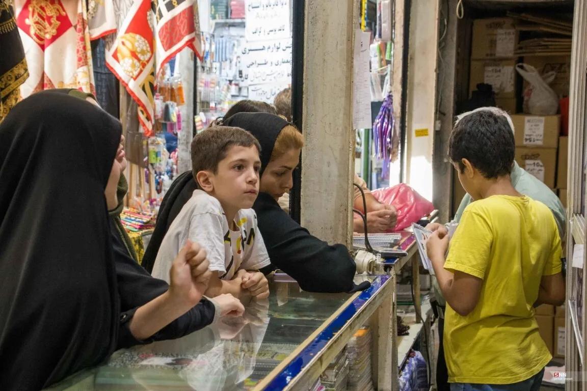 بازار لوازم تحریر در آستانه سال تحصیلی جدید